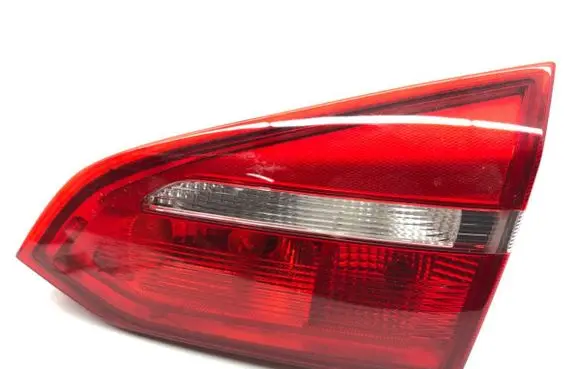 Ford Focus Rear/tail lights F1EB13A602BA