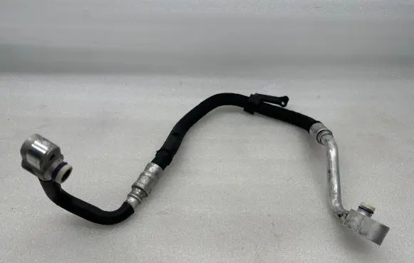 Audi A6 S6 C6 4F Air conditioning (A/C) pipe/hose 4F0260701M