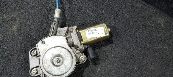 Fiat Bravo - Brava Front door window regulator motor 7702580 2895