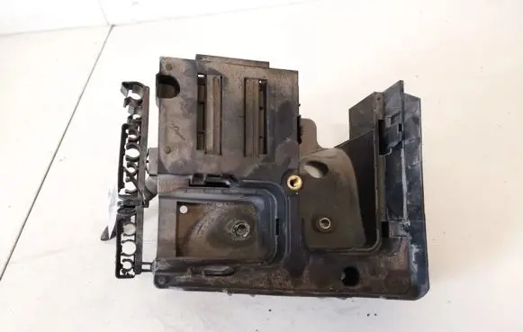 Skoda Octavia Mk2 (1Z) Fuse box cover 1k0907361b