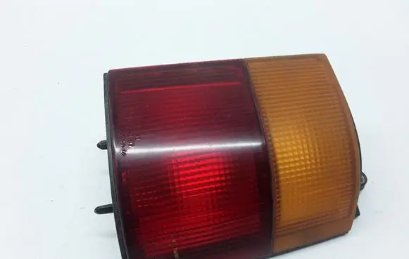 Mazda MPV Rear/tail lights 