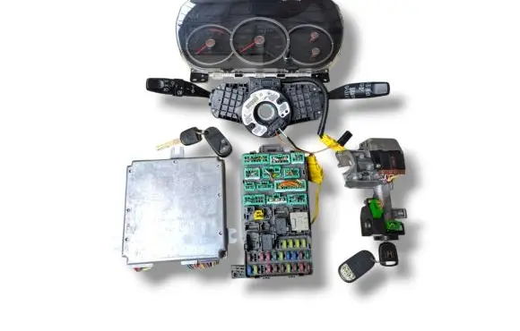 Engine ECU kit and lock set