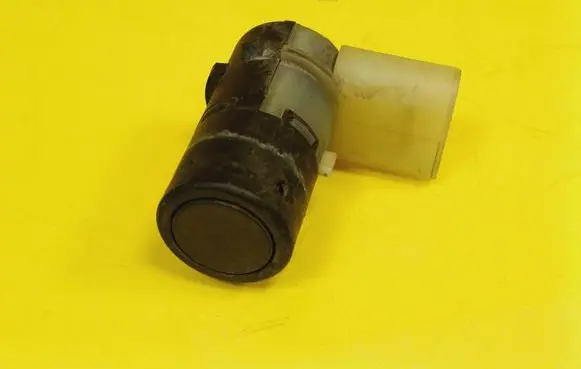 Skoda Octavia Mk2 (1Z) Parking PDC sensor 4B0919275E