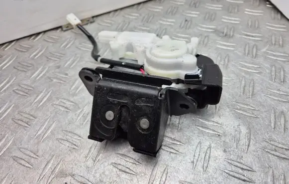 Mazda CX-7 Tailgate/trunk/boot lock/catch/latch