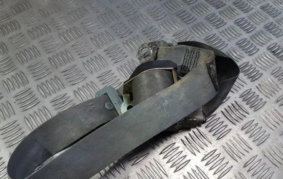 Renault Scenic I Front seatbelt 00050905a