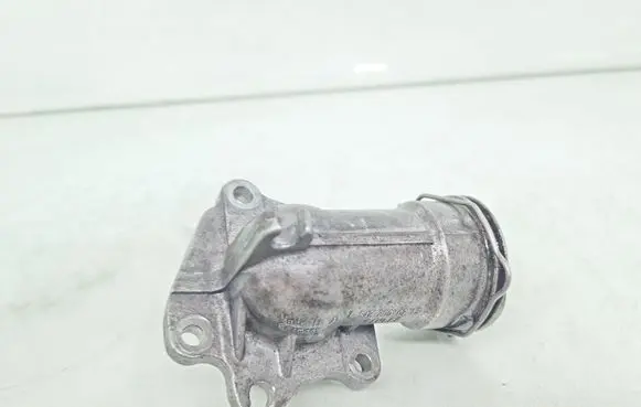 Mercedes-Benz R W251 Thermostat/thermostat housing A6422000215