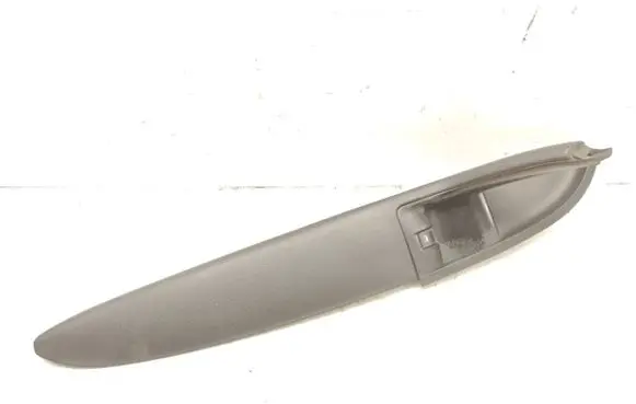 Audi A3 S3 A3 Sportback 8P Front door interior handle trim 8P3959558