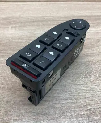 BMW 5 E39 Electric window control switch 8380646