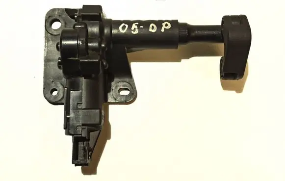 Chrysler Voyager Vent window/glass motor 5161419