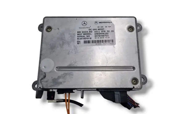 Mercedes-Benz C W203 Bluetooth control unit module A2118703226