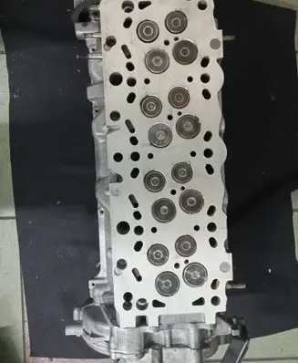 Mazda Premacy Engine head RF3F21