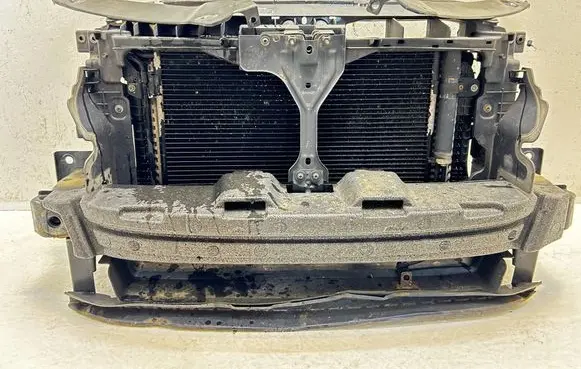 Volkswagen Tiguan Radiator support slam panel 5N0805588F