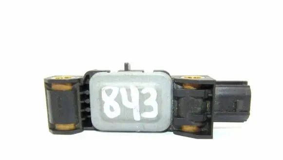 Nissan Primera Airbag deployment crash/impact sensor 02858003019