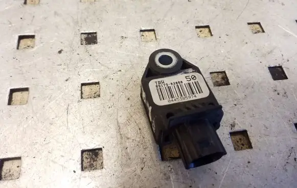 Toyota Auris E180 Airbag deployment crash/impact sensor 8917302080