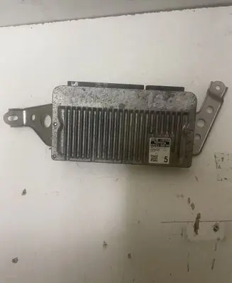 Toyota Yaris Engine control unit/module 896610DF50