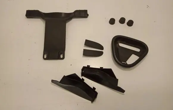 Mercedes-Benz CLK A209 C209 Radiator mount bracket A2098880090 A2098310644 A2098310544