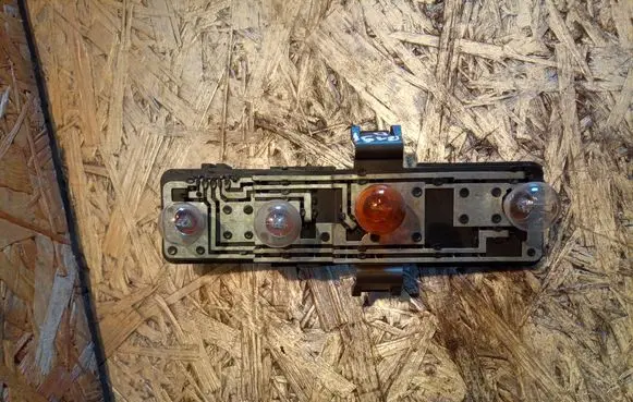 Tail light part