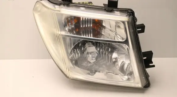 Nissan Pathfinder R51 Headlight/headlamp