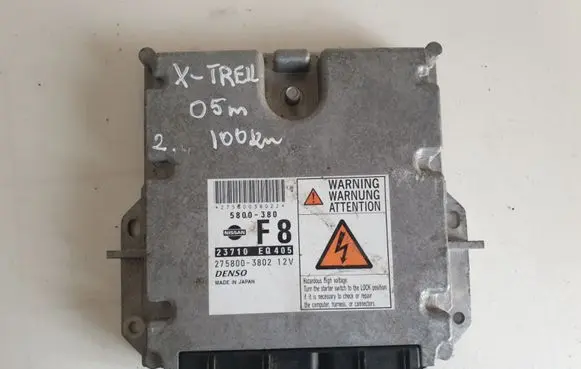 Nissan X-Trail T30 Engine control unit/module 23710EQ405