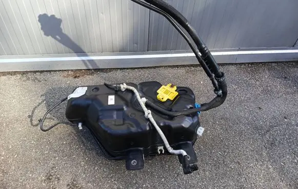 Ford Transit Custom AdBlue liquid reservoir 2017030401 3508K9