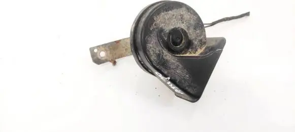Volvo XC70 Horn signal E30055306