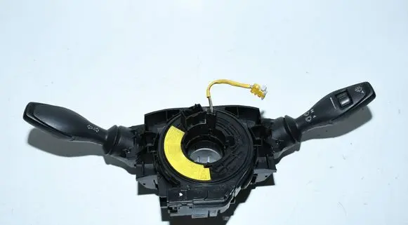 Ford Fiesta Wiper turn signal indicator stalk/switch 8A6T-13N064-AF
