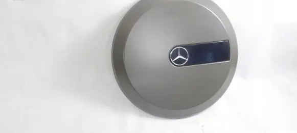 Mercedes-Benz G W463 2nd Gen Original wheel cap A4638981700