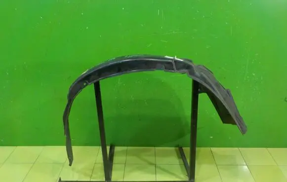 Suzuki Grand Vitara II Front arch 7248165J0R PRAWE