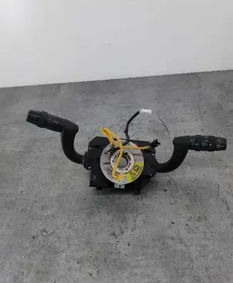 Lancia Ypsilon Wiper turn signal indicator stalk/switch 07353730950