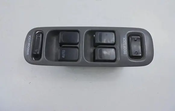Suzuki Baleno EG Electric window control switch