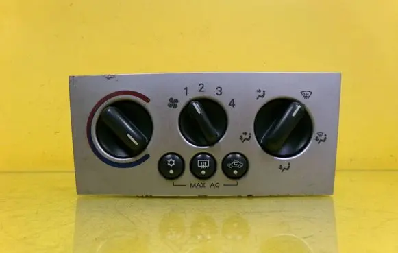 Opel Meriva A Climate control unit 13191583