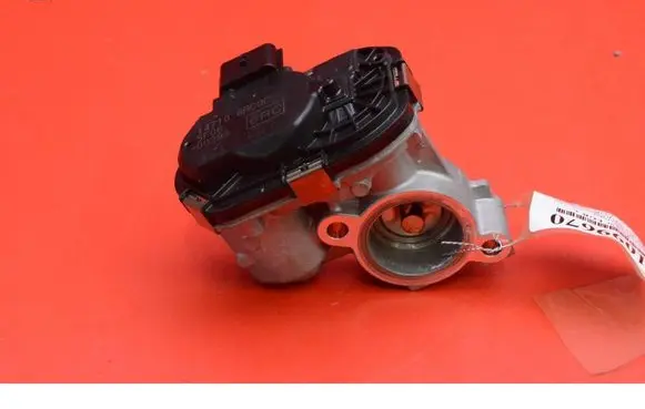 Nissan Qashqai EGR valve 147106RC0C