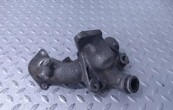 Renault Scenic III - Grand scenic III EGR valve line/pipe/hose 170741R