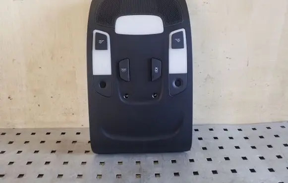 Audi A6 C7 Front seat light 4G0951177 4G0947135