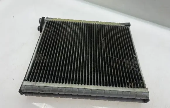 Toyota Corolla E120 E130 Air conditioning (A/C) radiator (interior) 