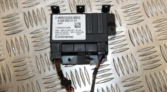 Mercedes-Benz Sprinter W906 Fuel injection pump control unit/module A0009003101