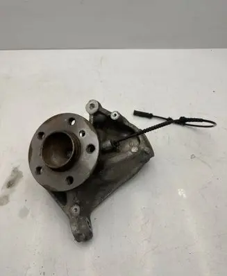 BMW i3 Front wheel hub 6852160