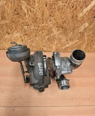 Toyota Corolla Verso AR10 Turbo 172010R020 06101300697