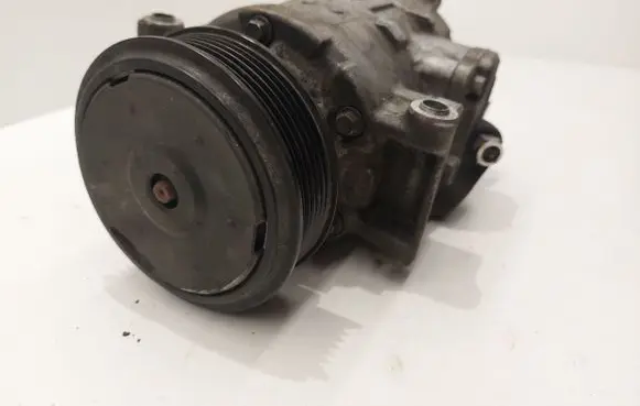 Audi A4 S4 B7 8E 8H Air conditioning (A/C) compressor (pump)