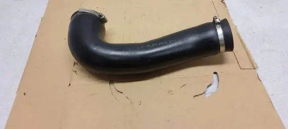 Jeep Grand Cherokee Intercooler hose/pipe