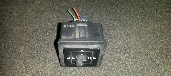 Mitsubishi Galant Wing mirror switch 8b16