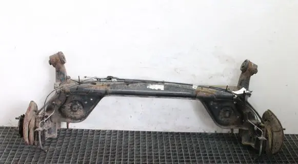 Nissan Leaf I (ZE0) Rear axle beam 