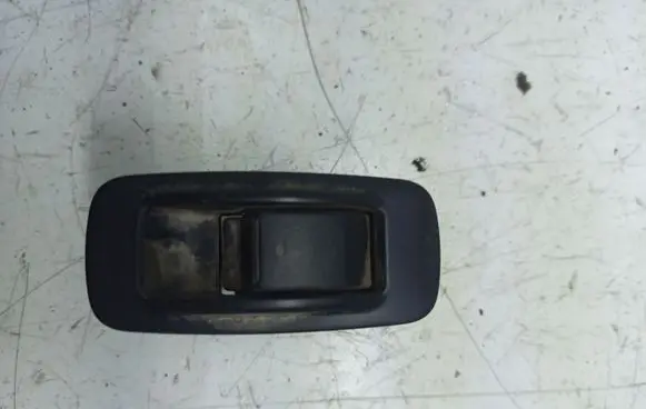 Toyota Corolla Verso AR10 Electric window control switch 848010F030B0