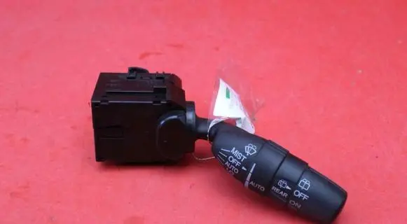 Honda CR-V Headlight wiper switch M29843