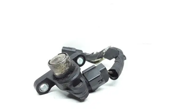 Volvo V70 Crankshaft position sensor 30637803
