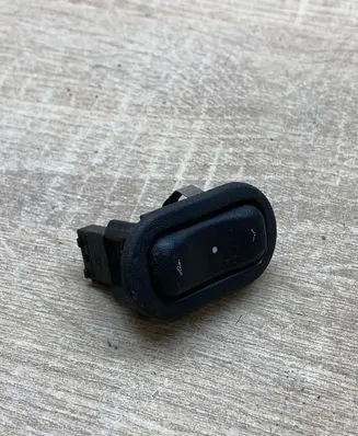 Opel Astra G Electric window control switch 13363100 90561388