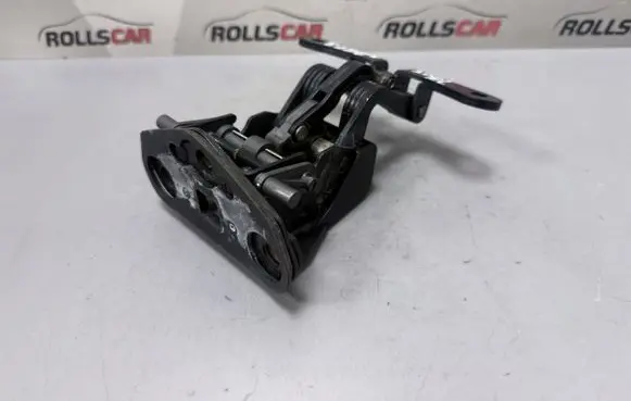 Mercedes-Benz E C207 W207 Convertible roof hinge A2077500121 1402004