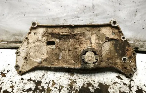 Volkswagen Caddy Front subframe