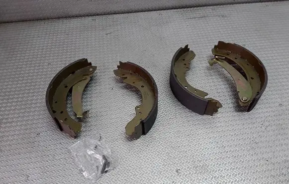Peugeot Boxer Brake pads (rear) 