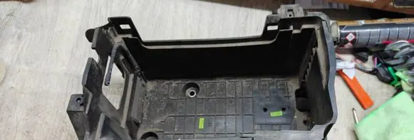 Renault Latitude (L70) Battery box tray 244283203R